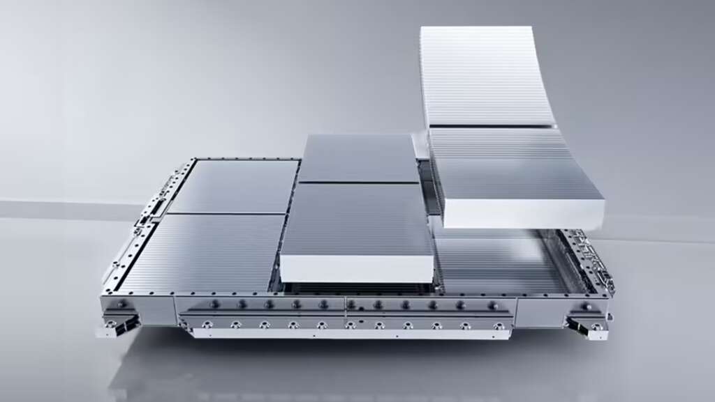 Yangwang U7 debutará la segunda generación de la “Blade Battery”: 1,000 km de autonomía y alto rendimiento